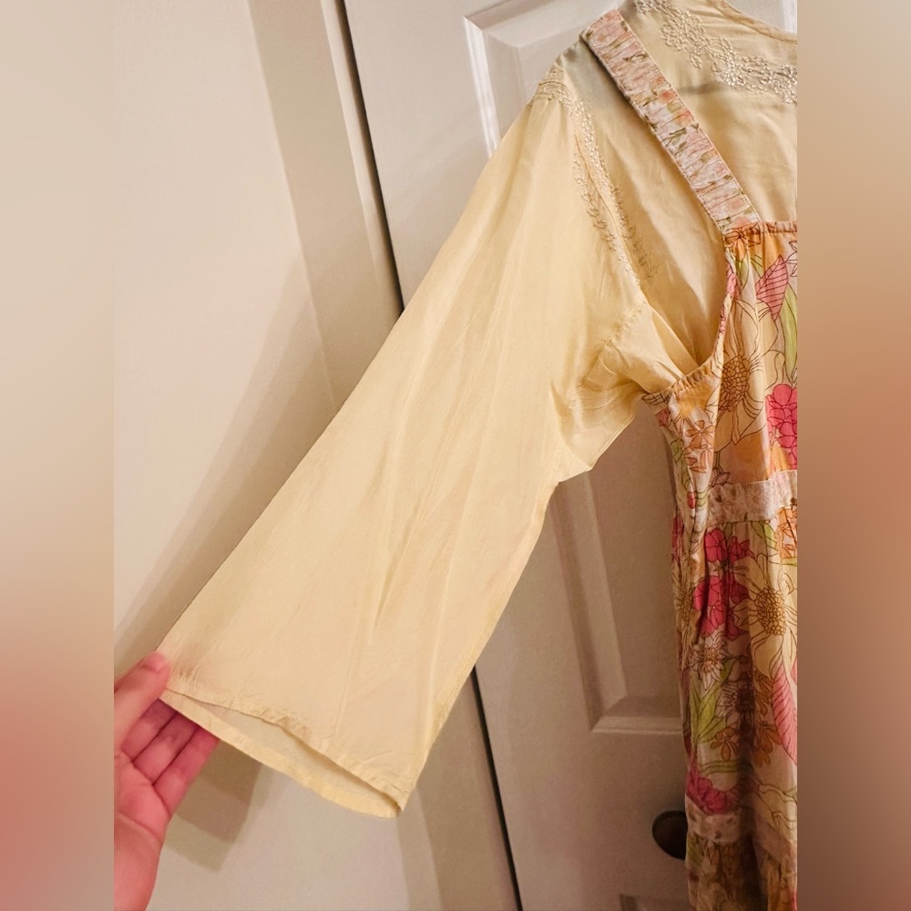 Vintage-Inspired Floral Tiered Sundress & Silk Blouse Set (American EagleSize S) - Picture 5 of 11